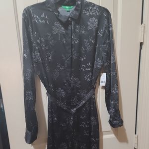 Button down black long-sleeved dress